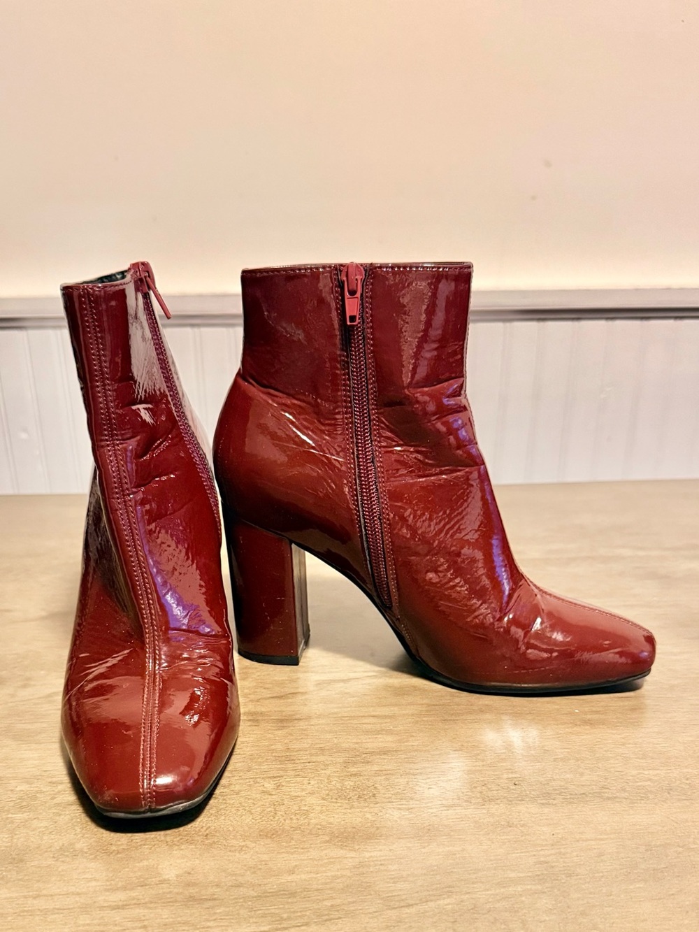le chateau Patent Burgundy Block Heel Ankle Boots